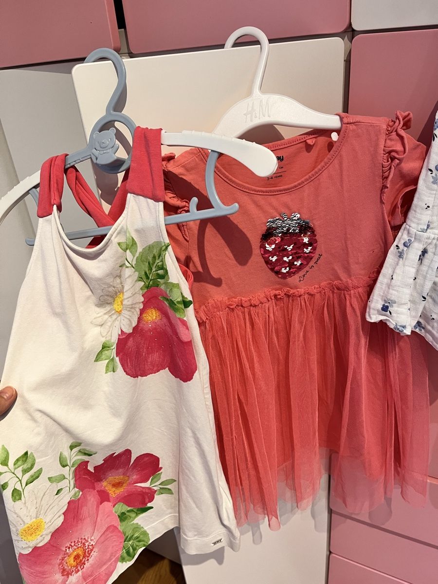 Vestiti & Gonne: Süsse Mädchen Kleider 98/104 – Usato da Agno venduto da me_me_me 2