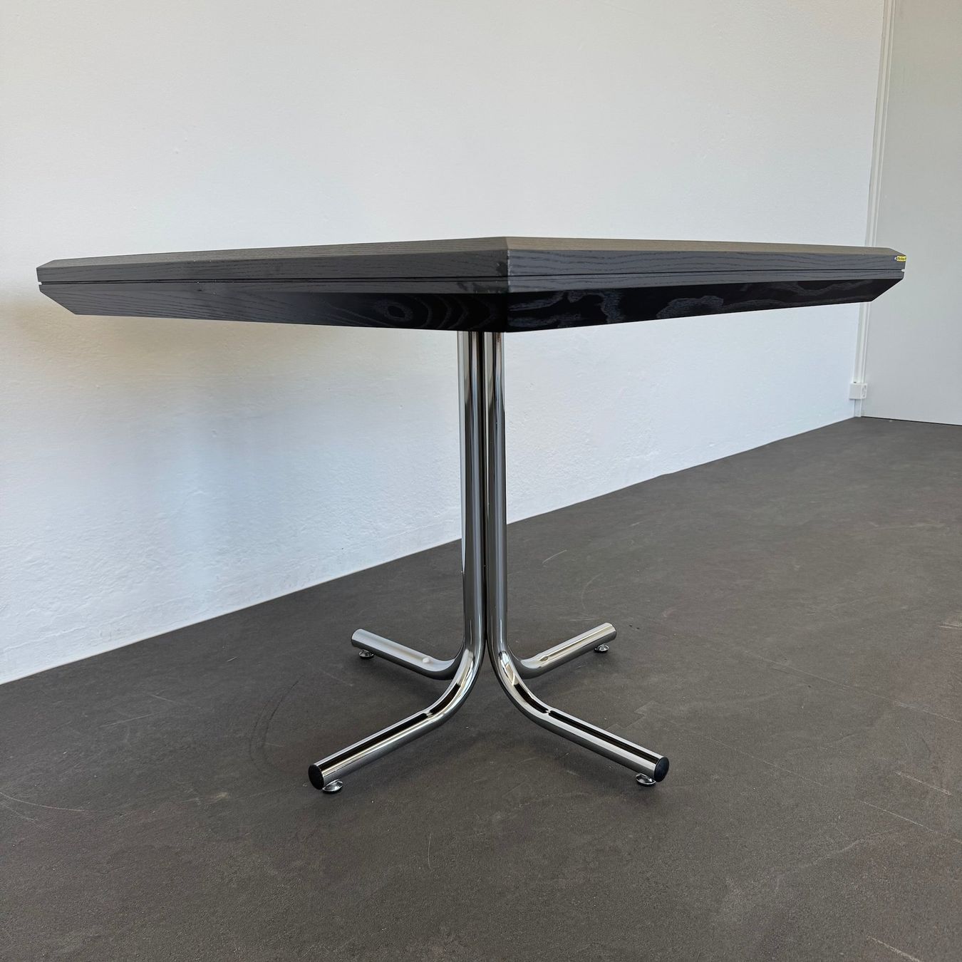 Sitag Tavoli: Sitag Classic Besprechungstisch – Usato da Schönenwerd venduto da mcofficeshop 5