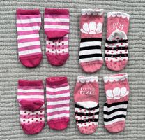 Gr.62/68, 4 Paar Socken Mädchen