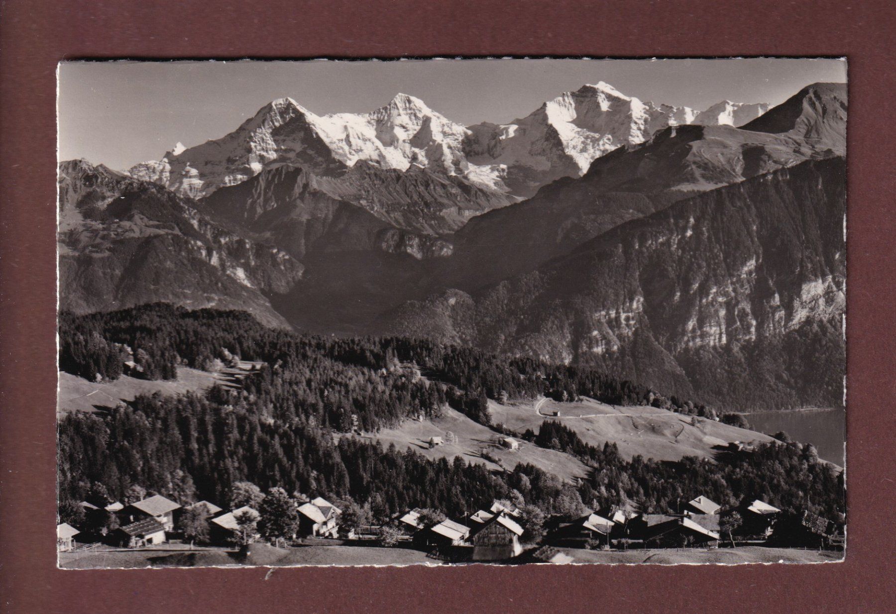 Cartoline postali: BEATENBERG - Dorfpartie - 1947 – Usato da Pully venduto da nicecards-shop