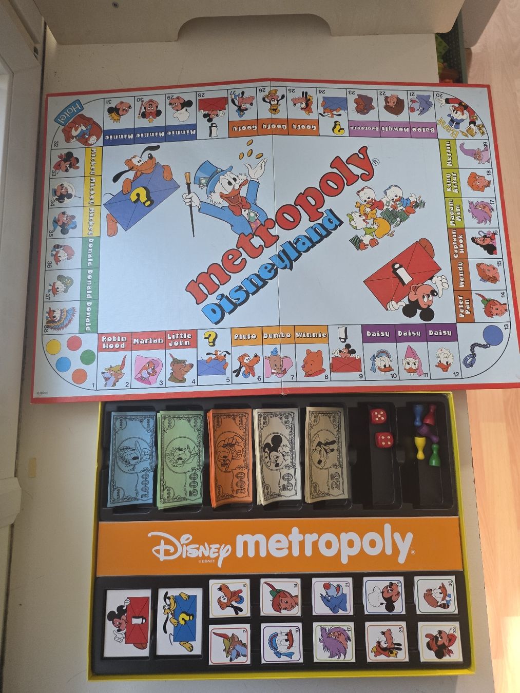 Disney Spiele: Disney metropoly – Neu (gemäss Beschreibung) aus Romont FR von mar_8lw6 2