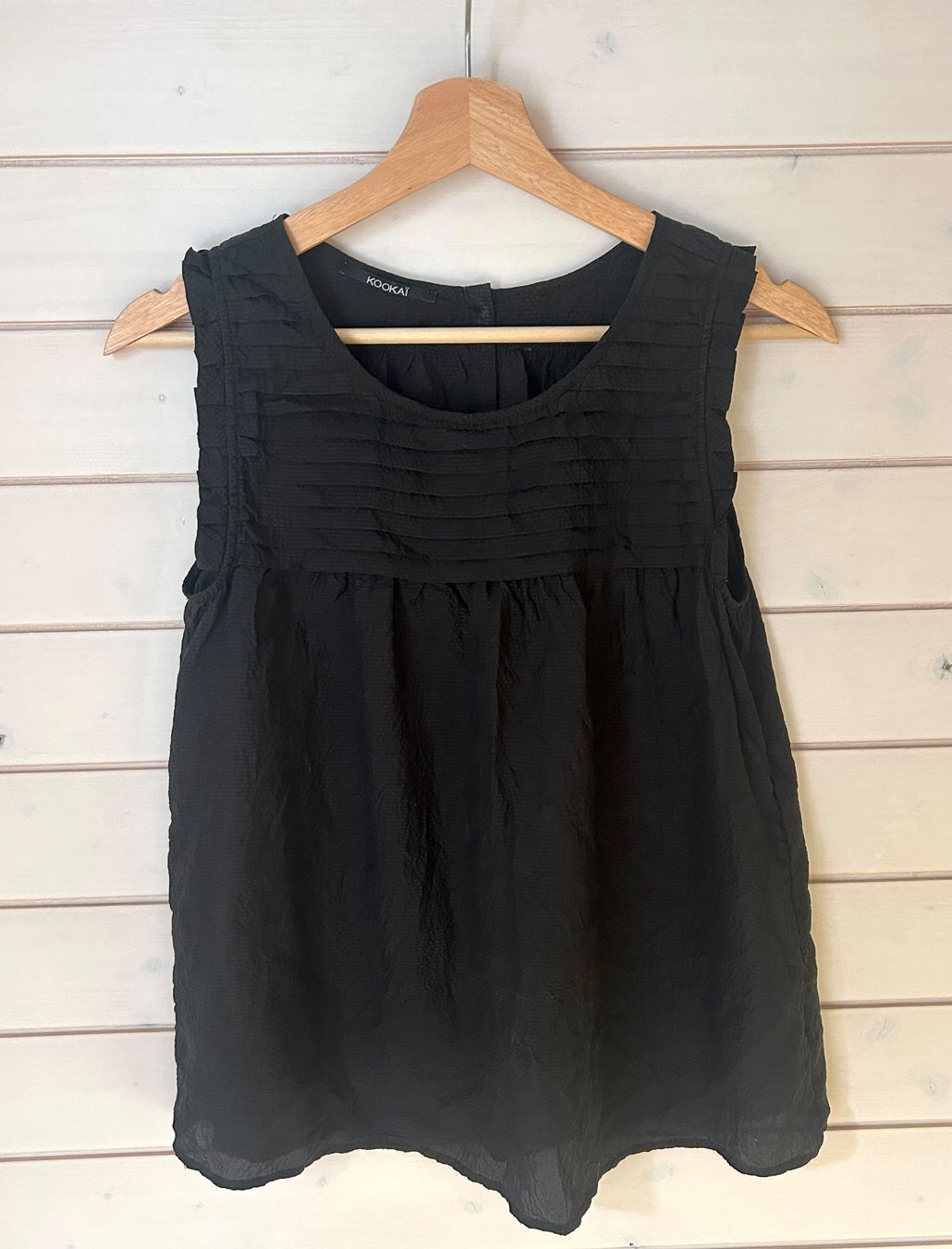 Kookai Tops: Kookai Seidentop - Gr. 34 – Gebraucht aus Illnau von Monkky 1