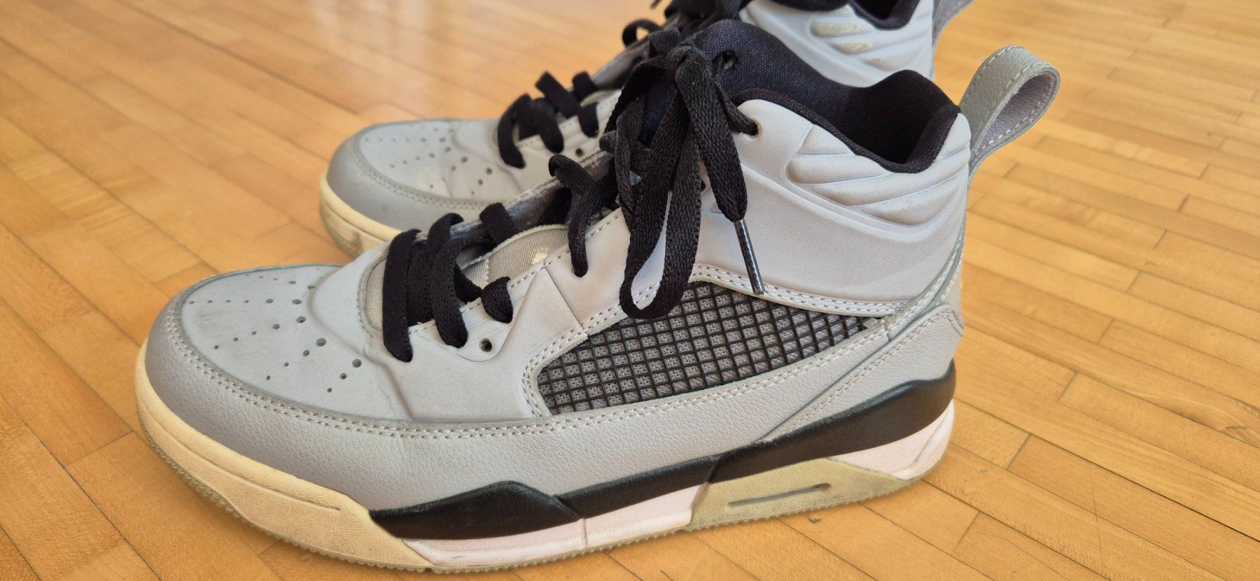 Jordan Herrenschuhe: Air Jordan Flight 9.5 Wolf Grey Black Yellow – Gebraucht aus Villars-sur-Glane von Verocac 6
