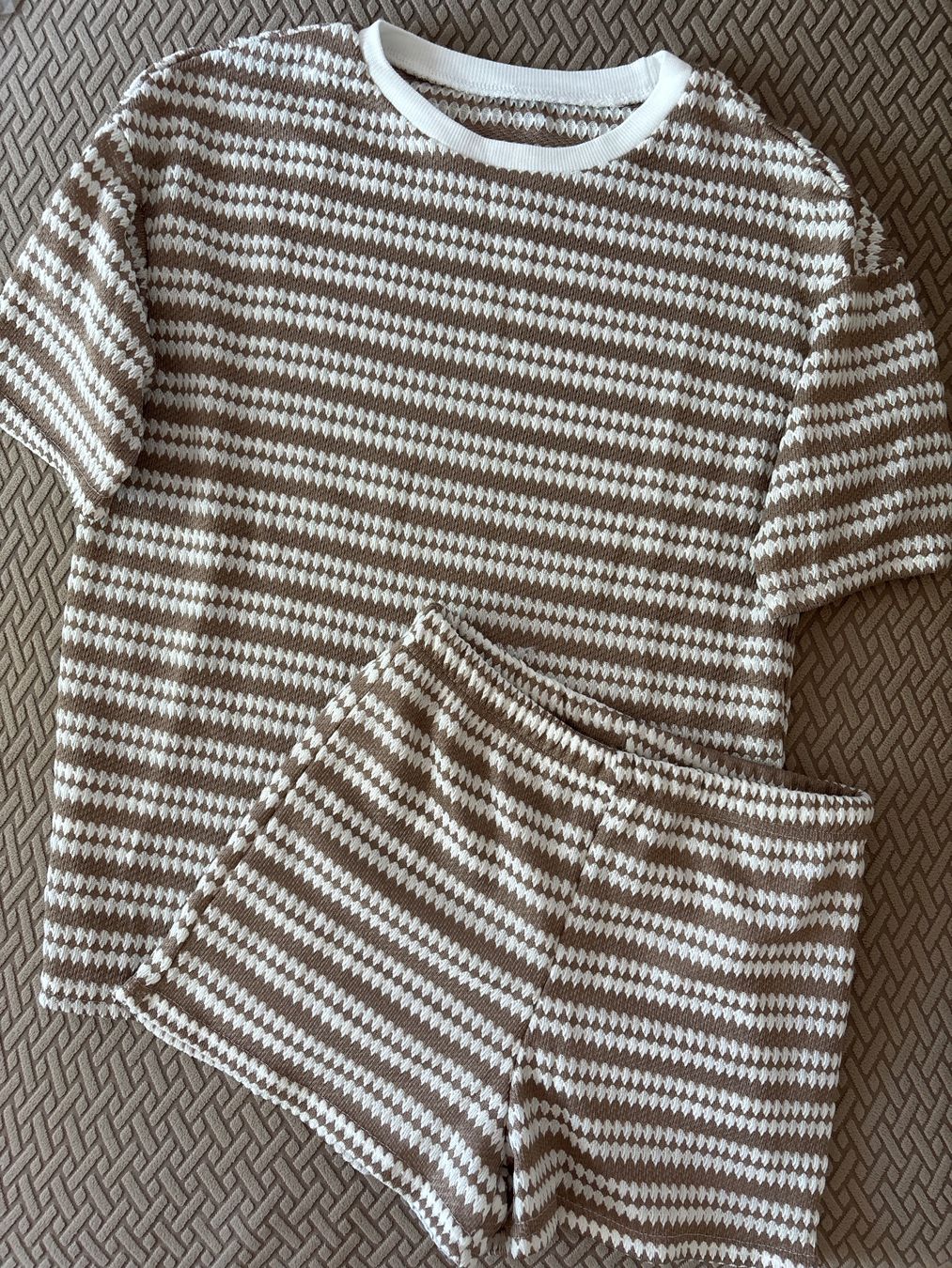 Kleiderpakete: Damen Set – Neu und originalverpackt aus Bern von ViksiBash