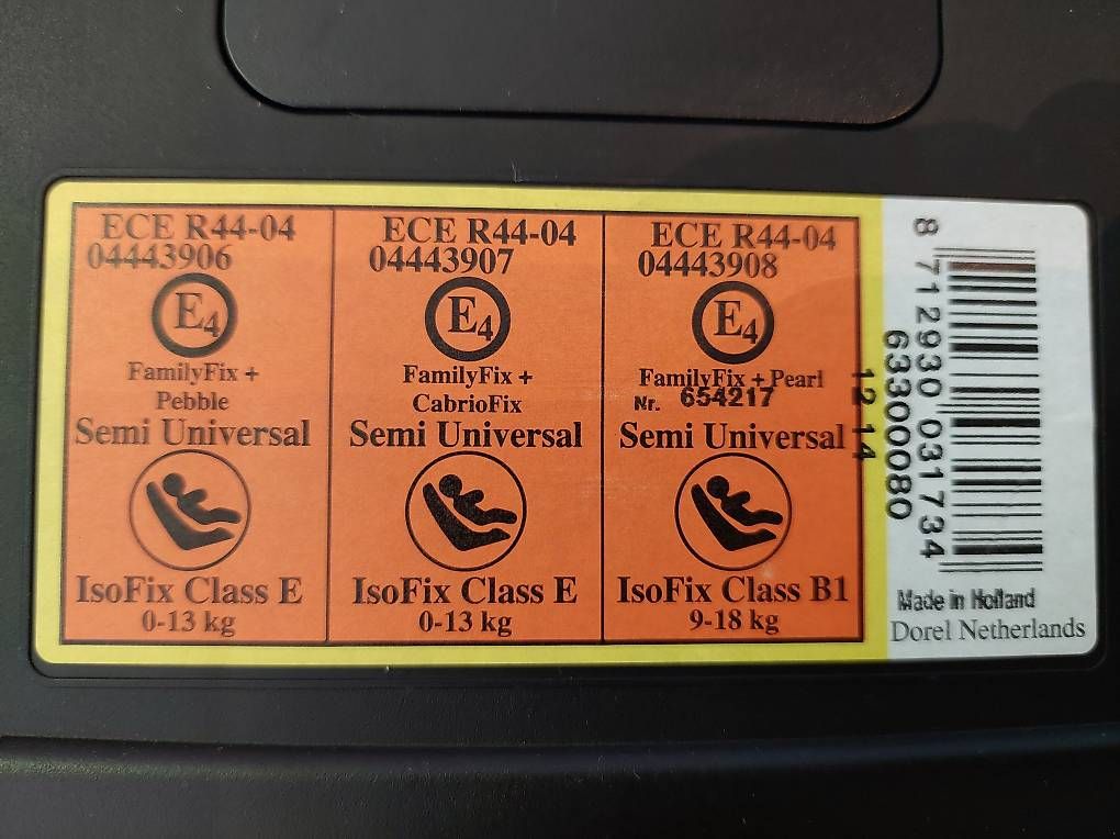 Auto-Kindersitze: Maxicosi Isofix Station – Gebraucht aus Bubendorf von thepaddington 1