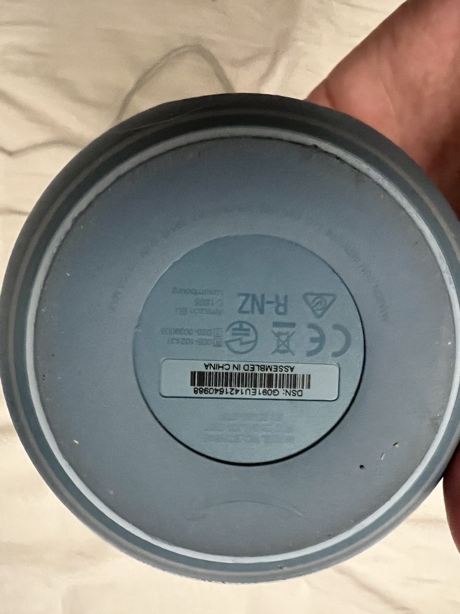 Amazon Haut-parleurs: Amazon Echo Dot 4th Gen smart speaker – Neuf (Voir description) à Zürich par ginag2684 1