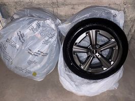 4 roues complètes été montées (Pneu et Jante) Dim. 205/65 R1