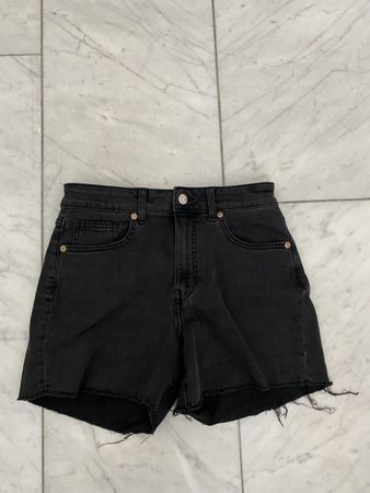 Kurze Shorts Damen