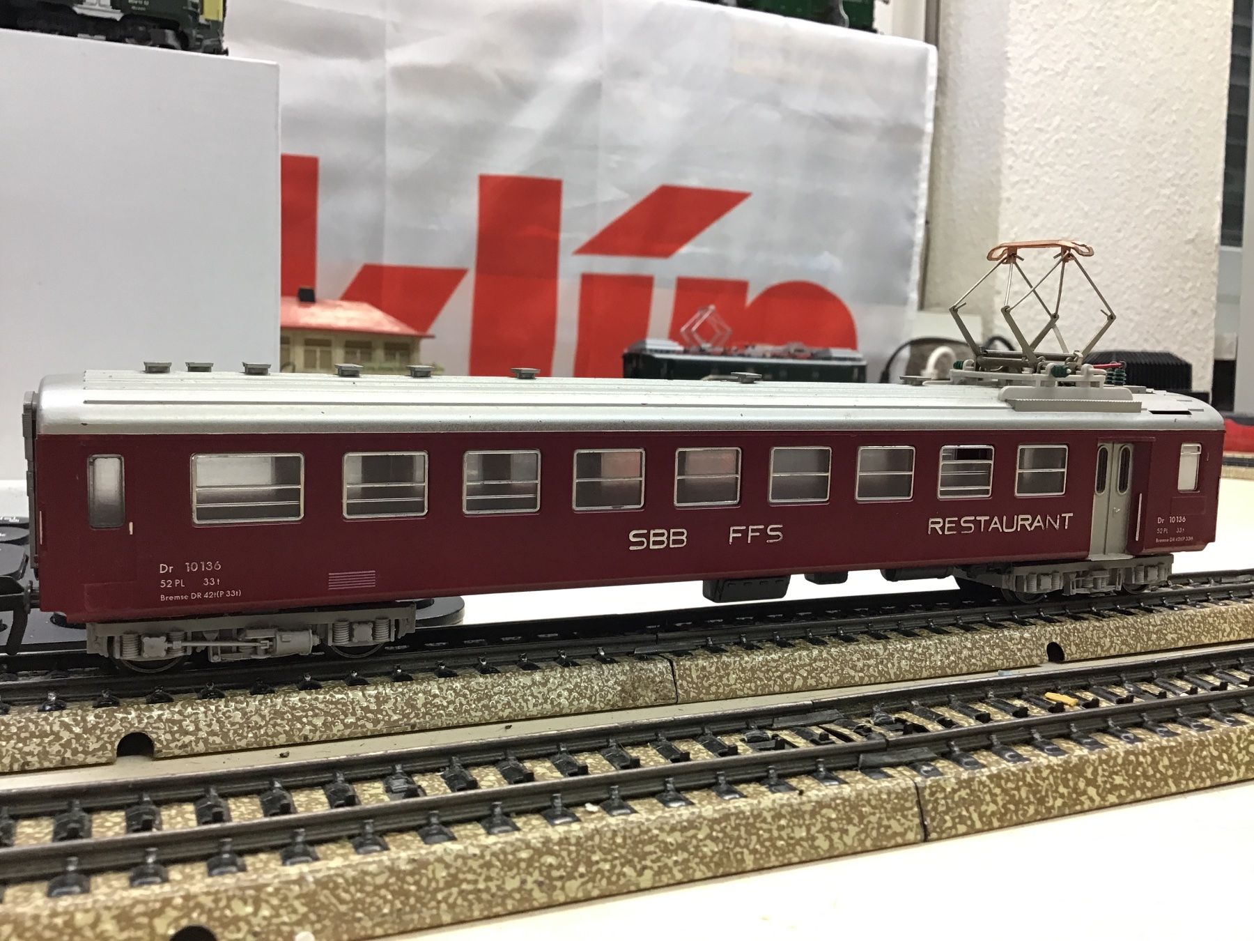 Fleischmann Modelleisenbahnen: SBB CFF Speisewagen, Fleischmann Spur H0 - Gepflegtes Modell – Gebraucht aus Männedorf von Spezial-Modelle