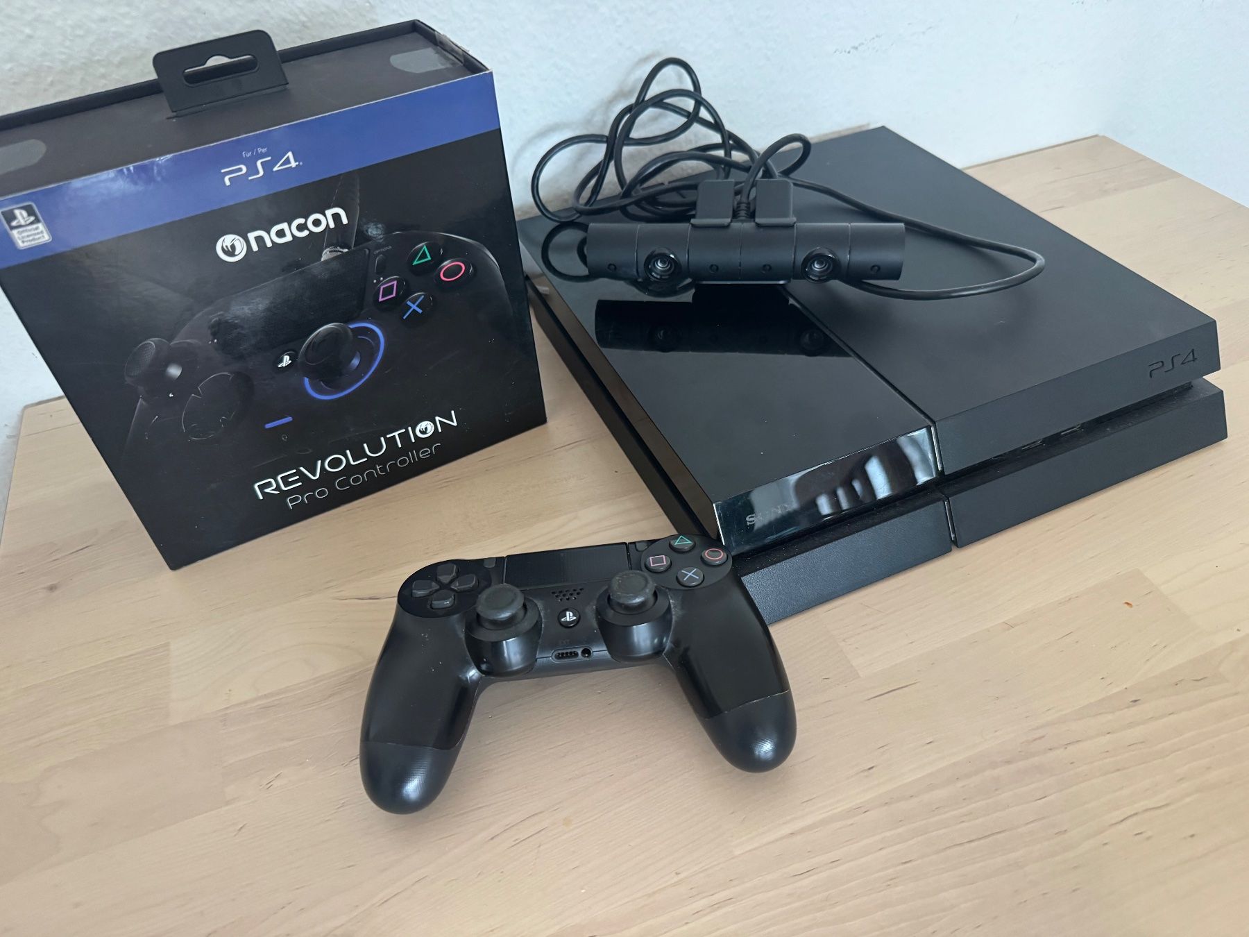 Sony Console: PS4 mit 28 Spiele – Usato da Uster venduto da The_Winter_Soldier 1