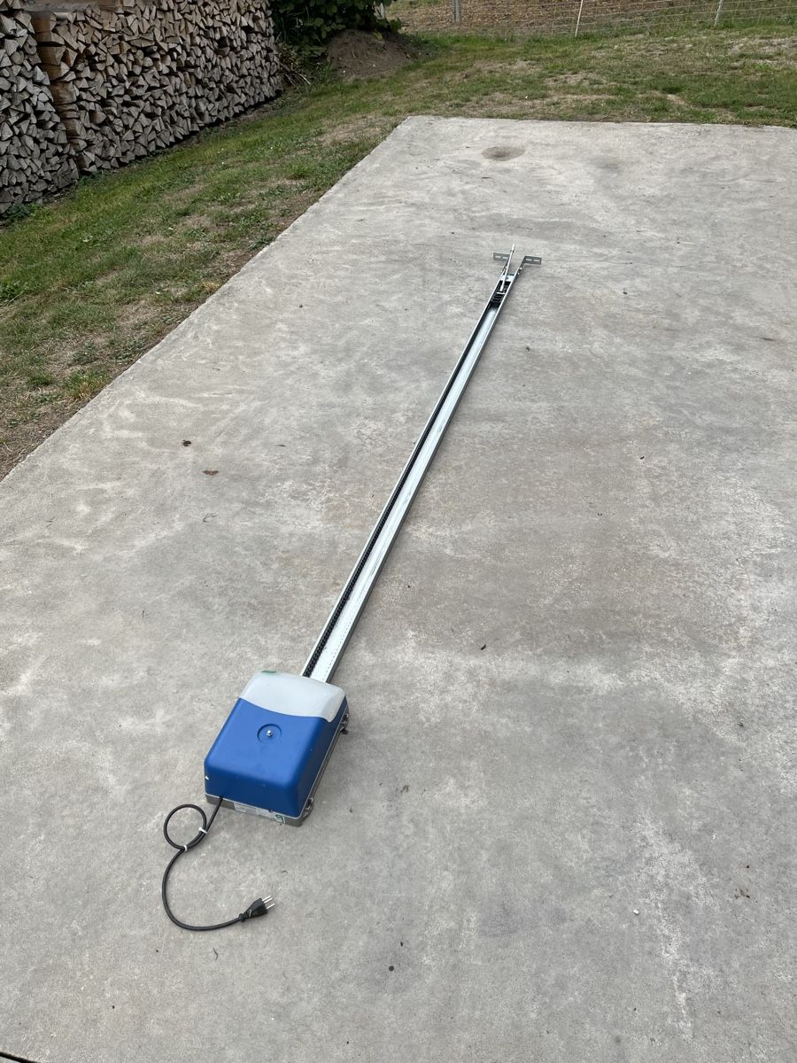 Berner Torantriebe Altro Materiale elettrico: Torantrieb – Usato da Altwis venduto da Patrick01022