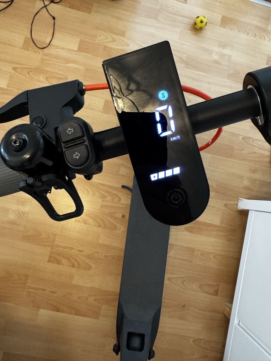 Voiturettes électriques: Xiaomi electric scooter 4 Lite 2 gen.  – D'occasion à Emmenbrücke par kri_gq9l 1
