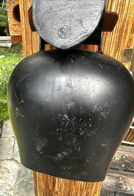 Glocken & Treicheln: +  TreiCheL / GLoCke  + – Gebraucht aus Winkel von zeho 3