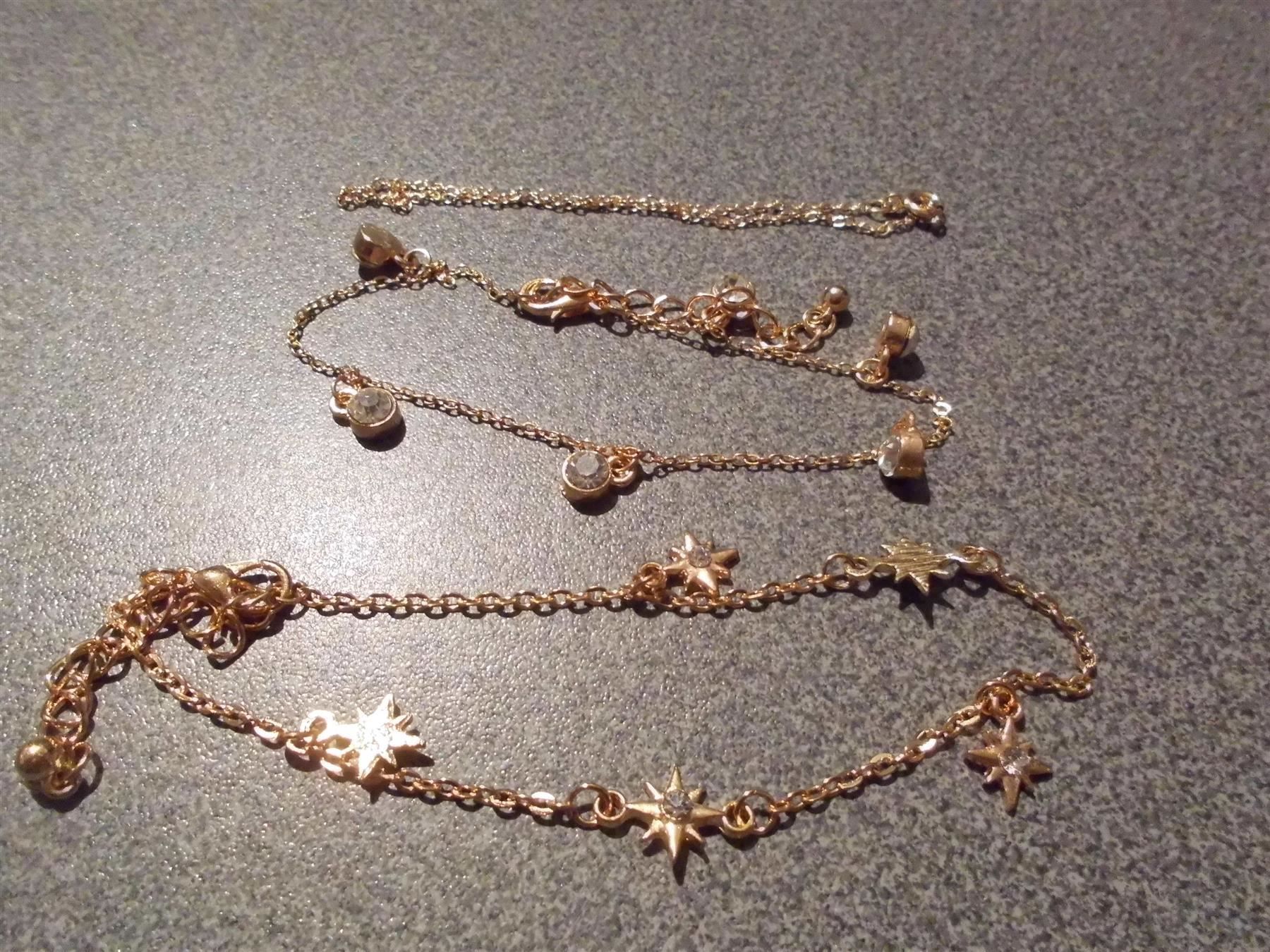 Catenine: Fusskette goldfarbig, Sonne/weisse – Usato da Zürich venduto da abraxas1291