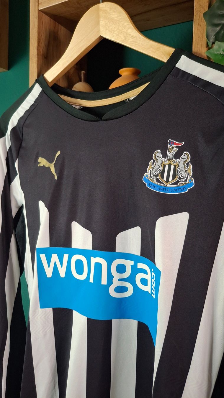 Puma Maillots de corps & Pantalons: Newcastle maillot 2014 2015 player version puma – Neuf (Voir description) à Yverdon-les-Bains par flo_8fgr 1