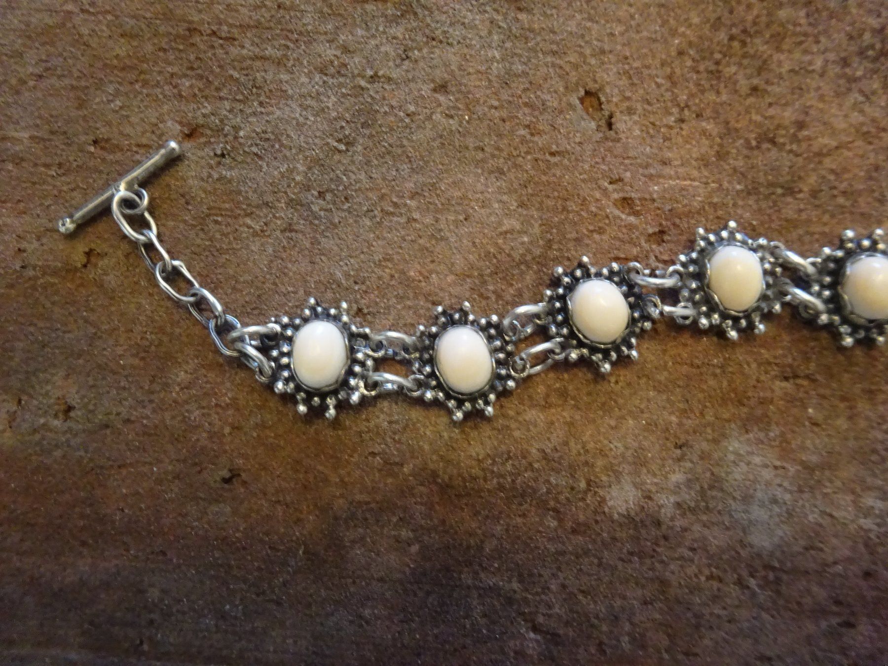 Bracciali & Braccialetti: Armband Engelhaut Koralle / 800 Silber – Usato da Esslingen venduto da FetteSchnecke 4