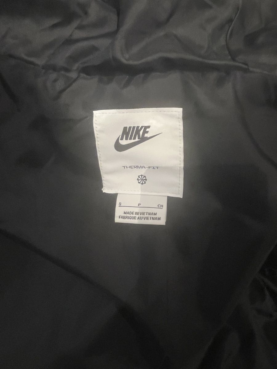 Mäntel: Neu Nike Wintermantel – Neu und originalverpackt aus Root von lau_r67l 3