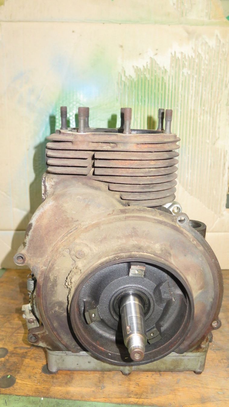 Motosacoche Motoren: MAG Motorblock von 1040 SRL Motor – Defekt aus Eiken von HSE44