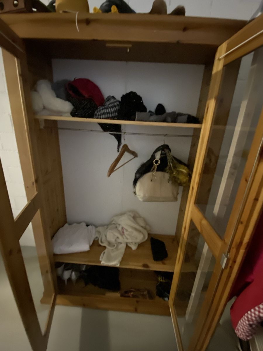 Armadi: Antiker Schrank – Usato da Lippoldswilen venduto da duk_xcr9 2