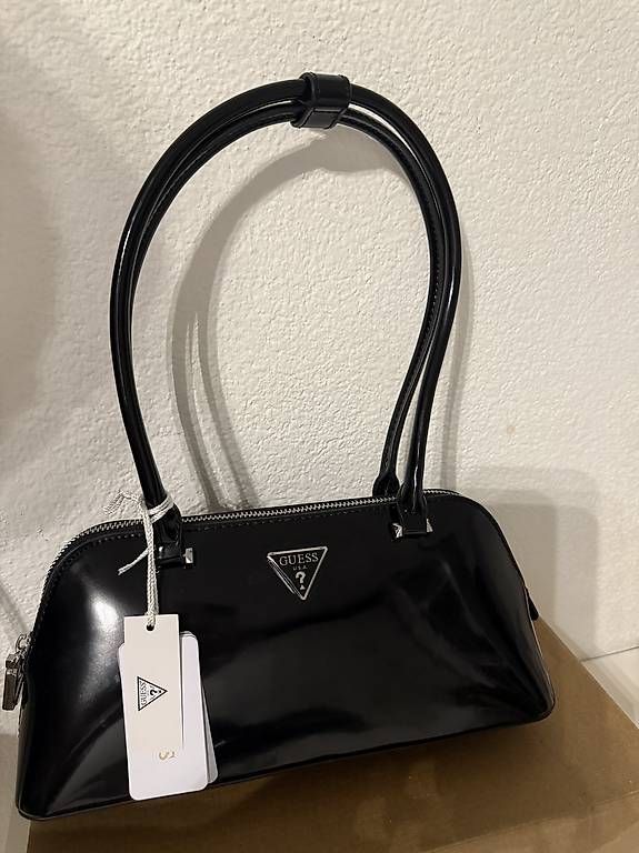 Guess Taschen für Damen: Guess Tasche – Neu und originalverpackt aus Zofingen von mee_xcg8 3