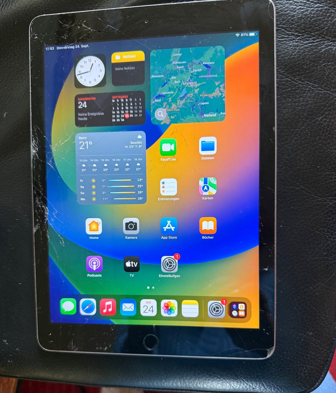 Apple Tablet PC: iPad 5 Generation 32GB – Defekt aus Pfäffikon ZH von Margot1