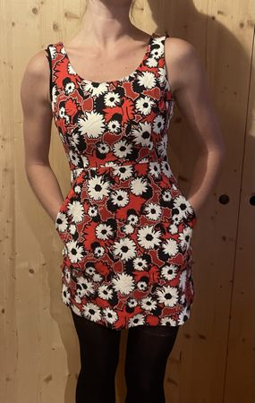 Chic Vestito di cotone rosso a fiori Zara - S/M