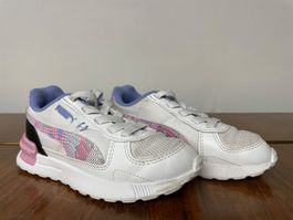 PUMA Mädchen Sneaker Gr. 28