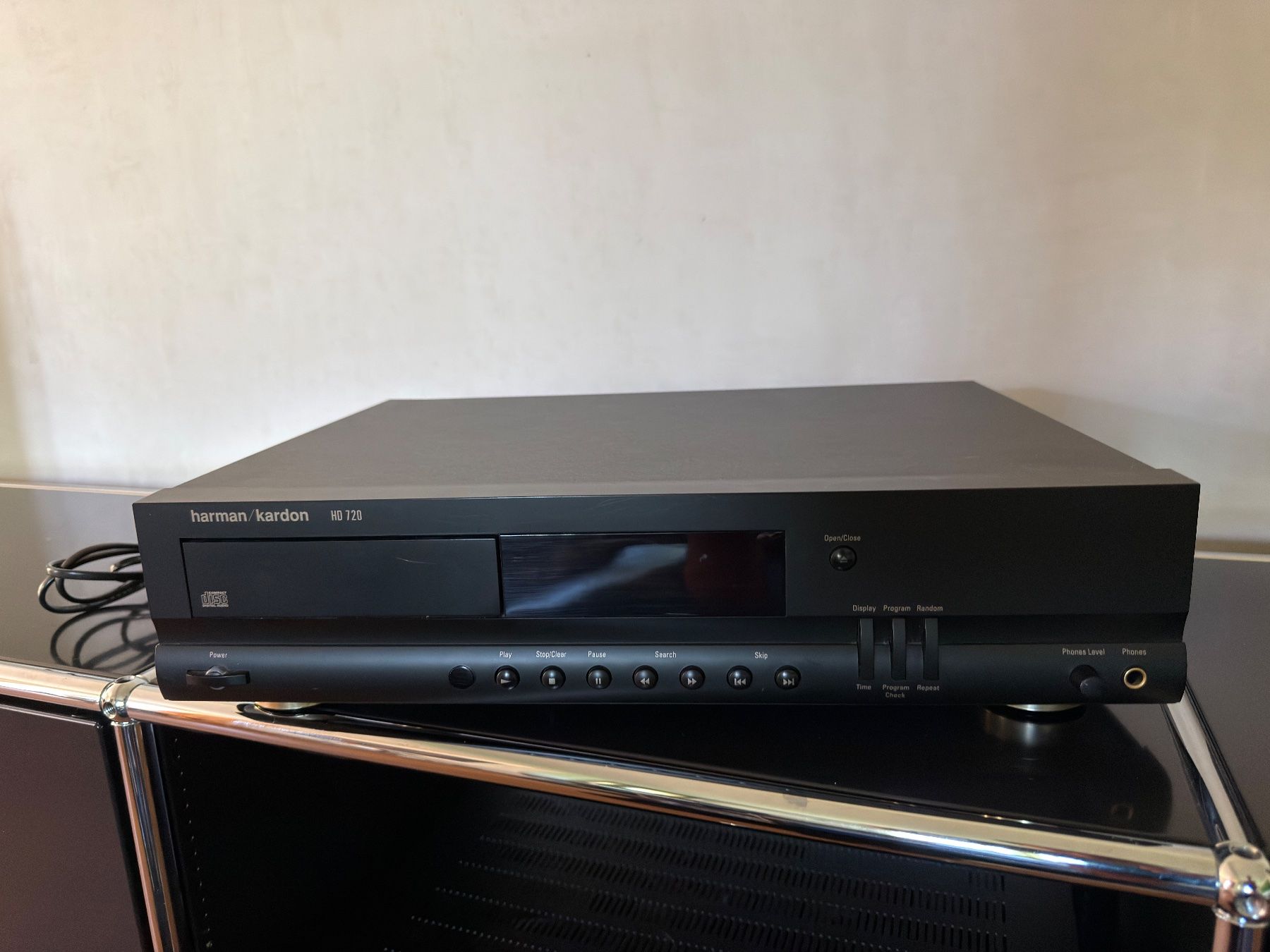 Harman-Kardon Lettore multimediale & Streamer: Harman Kardon HD 720 CD Player - DEFEKT – Difettoso da Luzern venduto da Aura13
