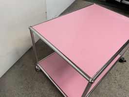 Usm Haller Couchtisch true Pink
