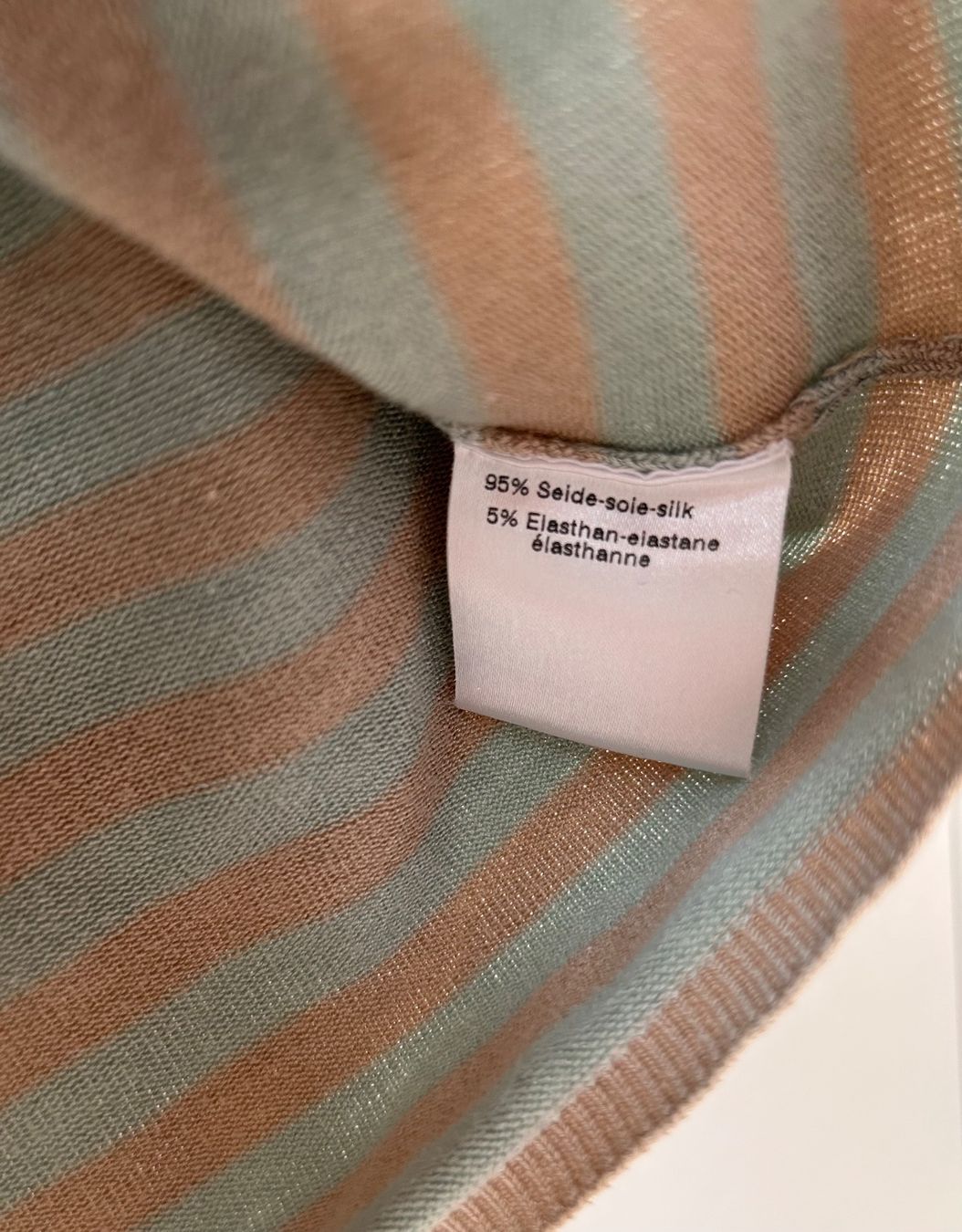 Akris Gilets: AKRIS Strickweste – D'occasion à Dättwil AG par fio_d76l 5