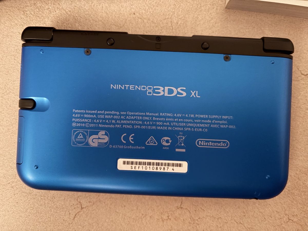 Nintendo Console: Nintendo 3DS XL Blu – Usato da Giubiasco venduto da KavinskyIV 2