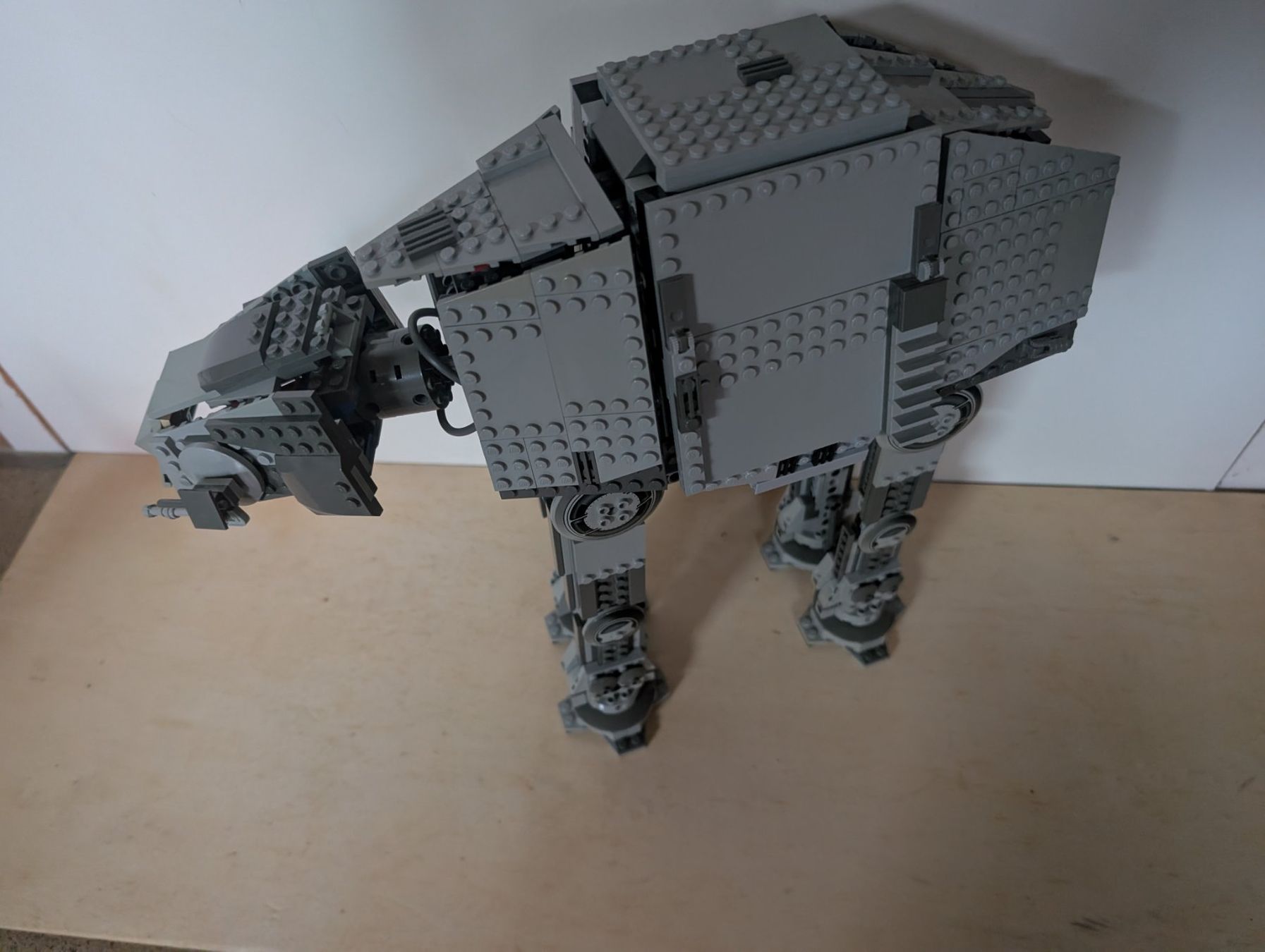Lego Giocattoli: Lego Star wars 4483 AT-AT – Usato da Suhr venduto da qui_xw2v 3