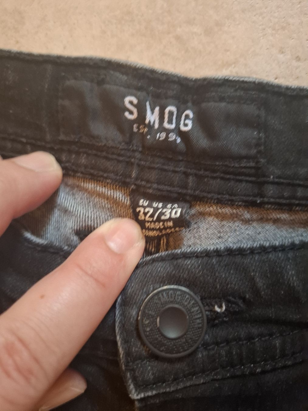 Jeans: Jeanshose W32 L30, Smog, schwarz – Gebraucht aus Urtenen-Schönbühl von nerdgirl 2