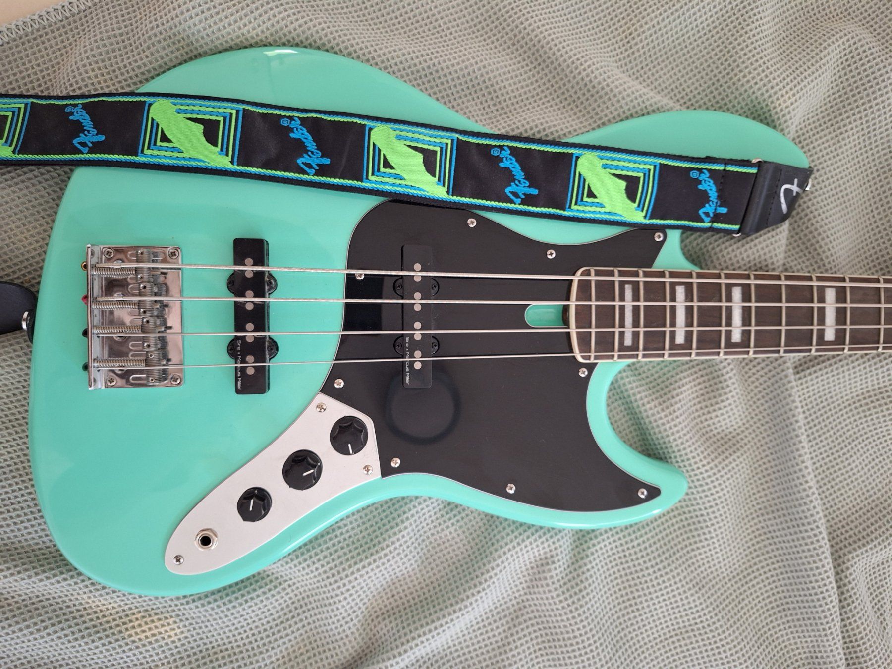 Instruments de musique: Sire Marcus Miller V5 4-Saiter Bass – D'occasion à Zürich par a6b_5tty 1