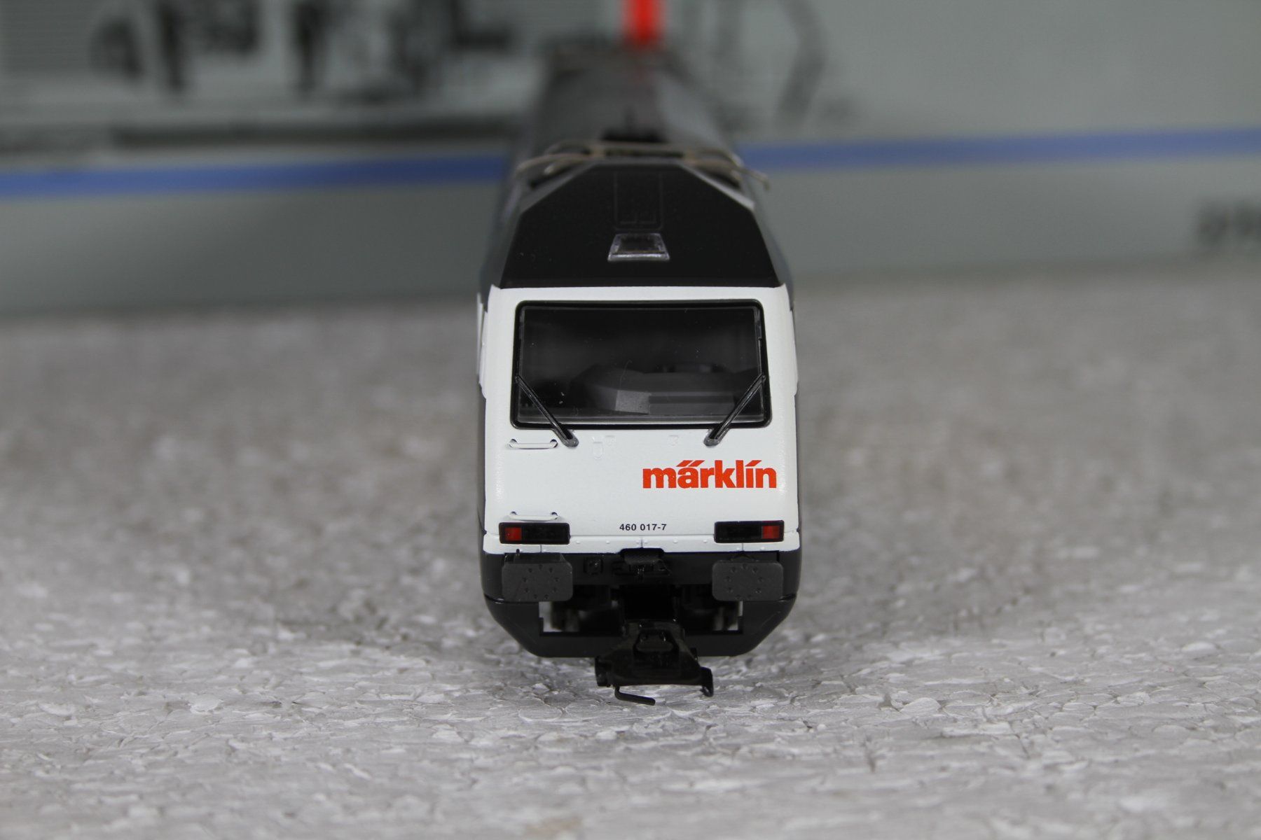 Märklin Modellini di ferrovie: Märklin 3751SBB Re 460 Heizer – Usato da Triesen venduto da gleis8 1