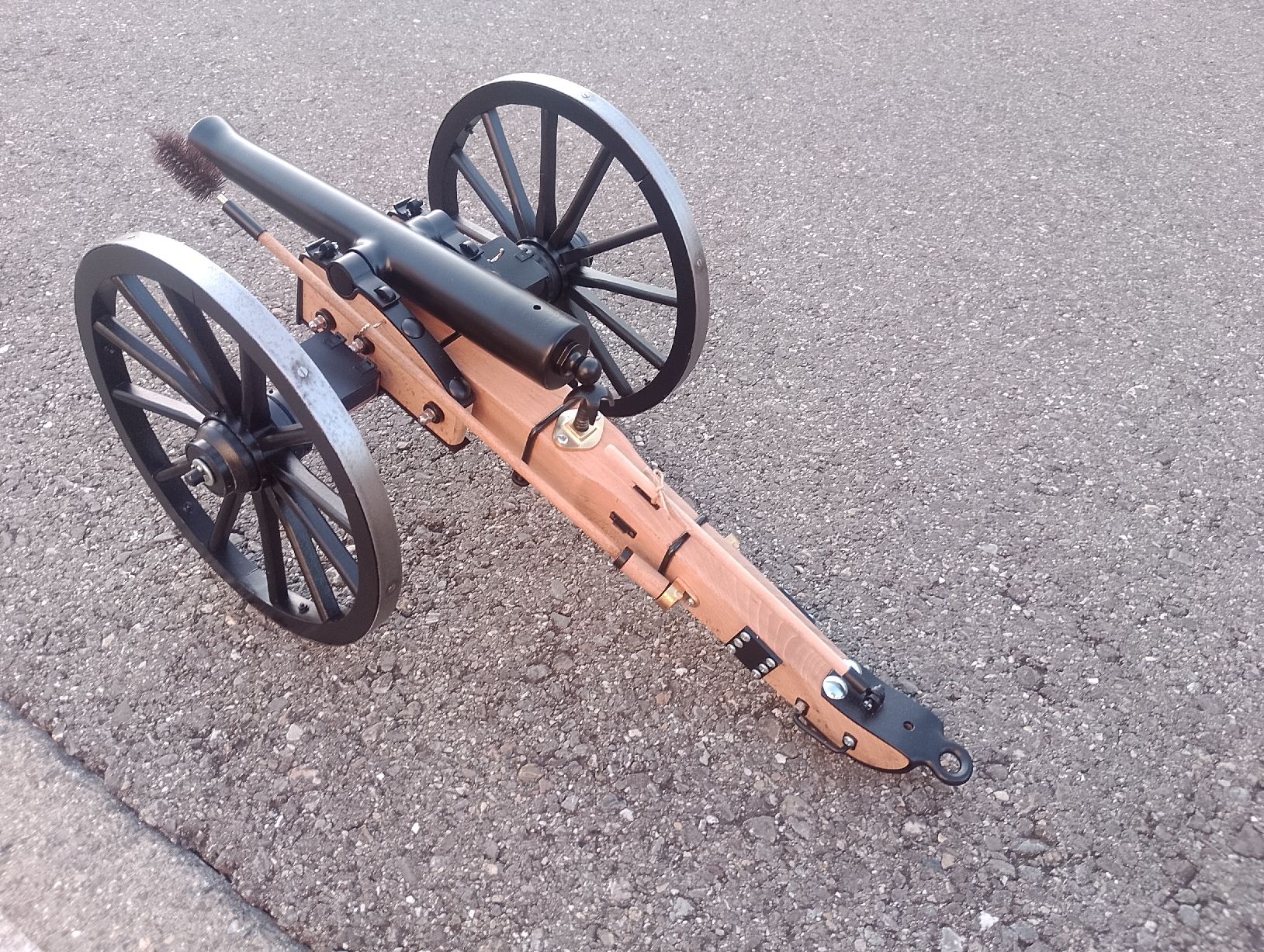 Kit di modellismo & Modellini statici: Modell Kanone von Jukar Spain – Usato da Safenwil venduto da dodgewc12 8