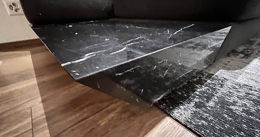 Divani: Sofa FLOYD mit Hocker von ALBERTA – Usato da Wangen SZ venduto da mha_j9rz 3