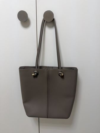Zara Elegante Damen Handtasche in Taupe 