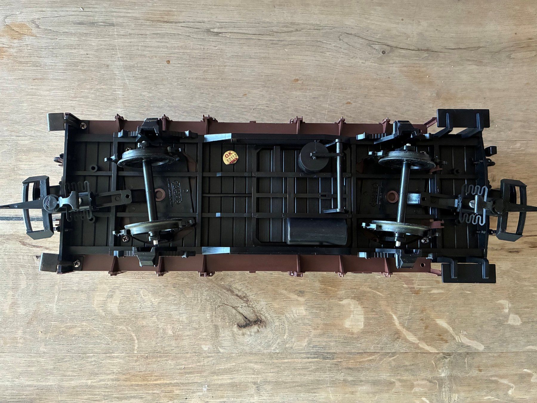 LGB Modelleisenbahnen: LGB Konvult mit 2 Waggons und 2 Weichen – Gebraucht aus Siebnen von retolino01 5