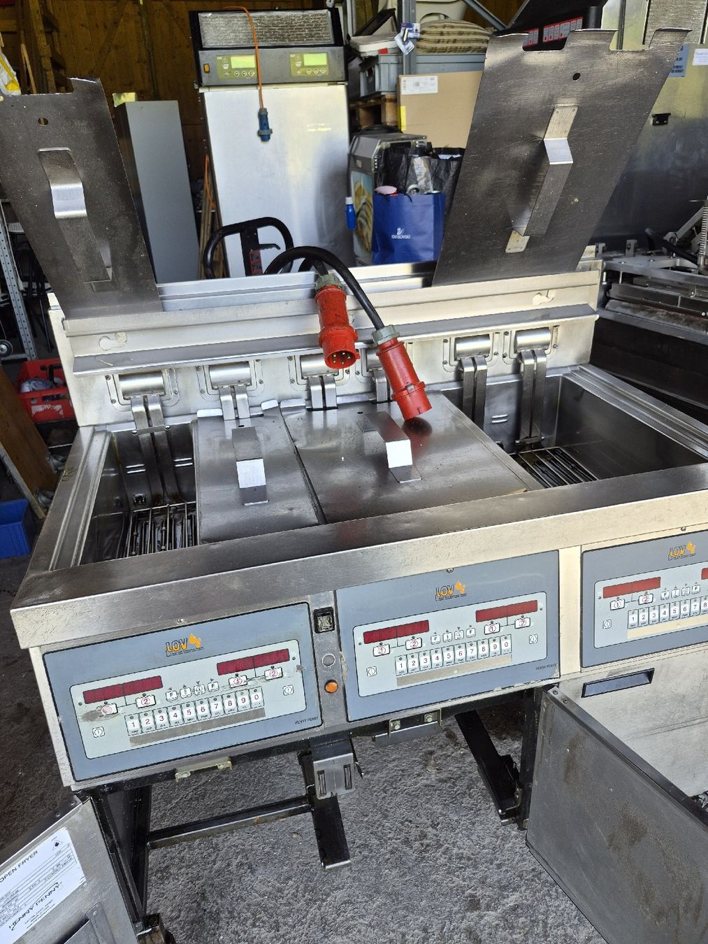 Griglie: gastro grill und friteusse strom – Usato da Gossau SG venduto da handel-gossau 4