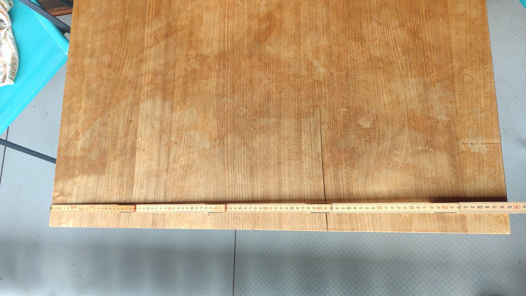 Tavoli: Balkontisch mit 4 Stühlen – Usato da Zürich venduto da Spar0 5