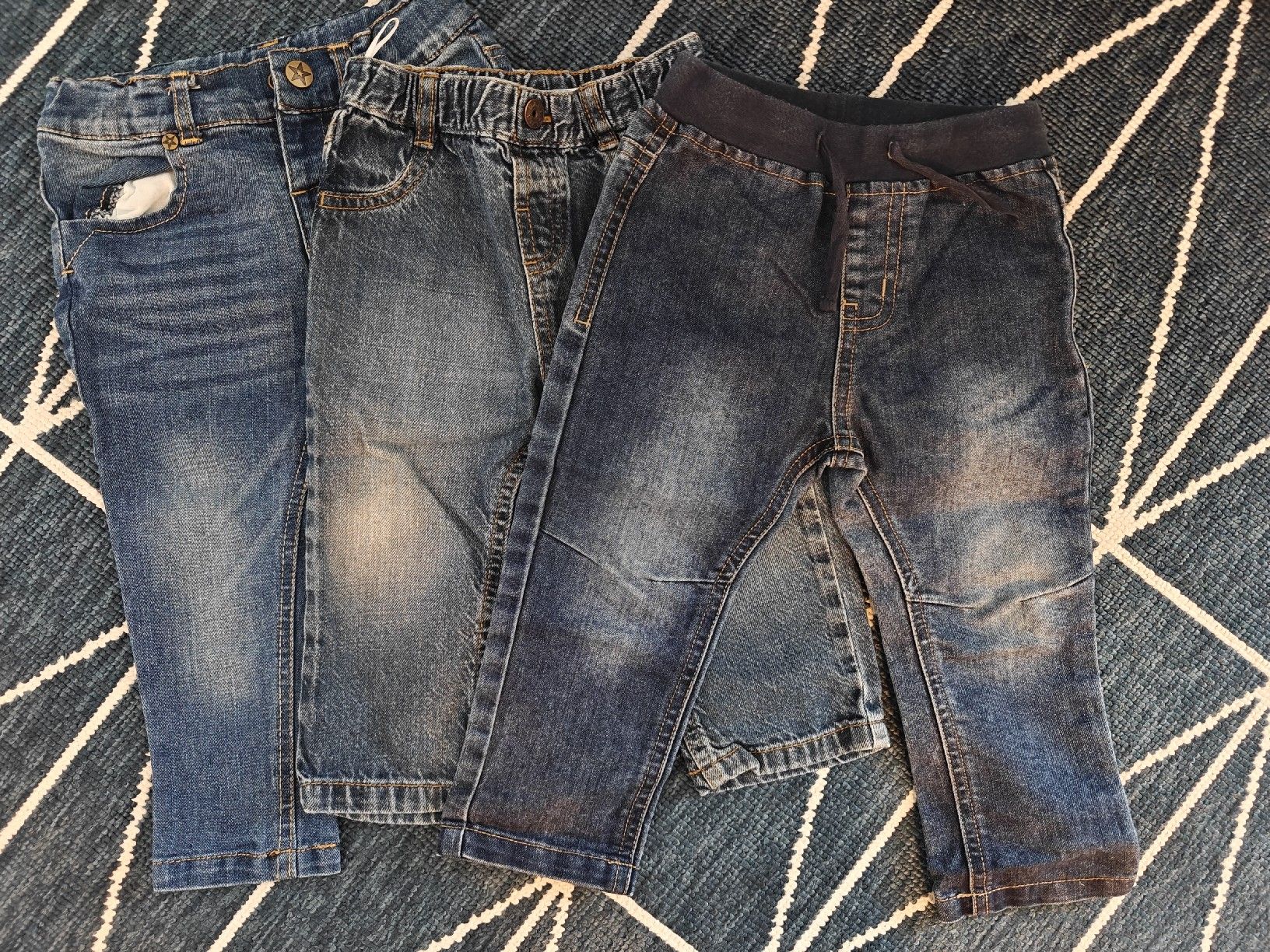 Kleiderpakete & -sets: Lot de vêtements hiver-printemps – Gebraucht aus Biel/Bienne von Jozijoza 3