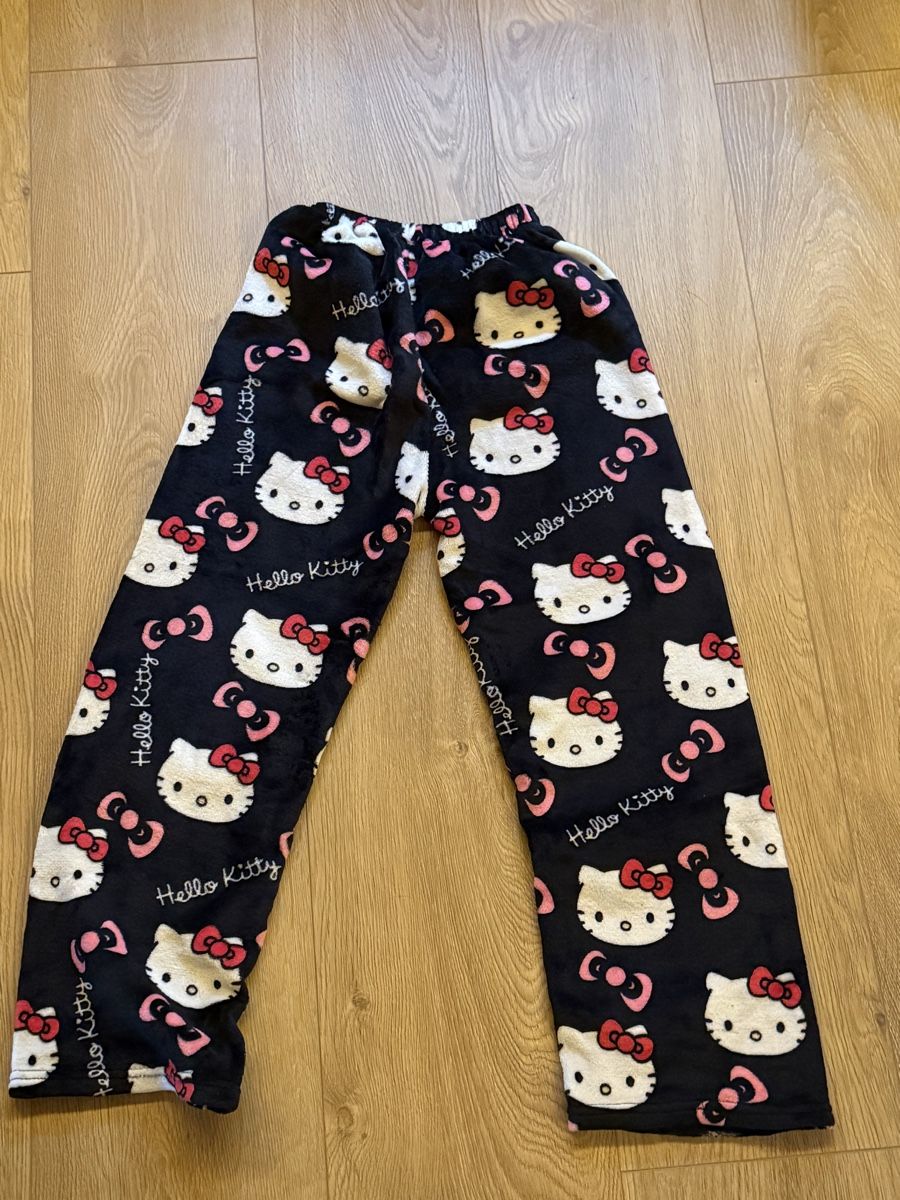 Negligees & Pigiami: Pyjama Hose Hello Kitty Schwarz  – Usato da Bolligen venduto da lee_orange
