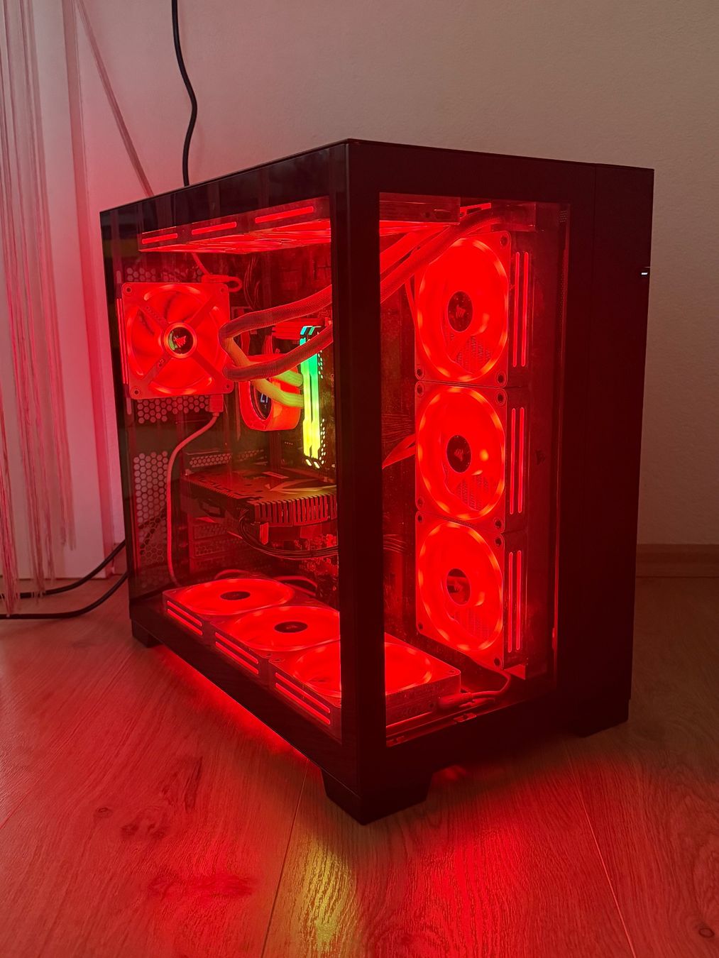 Asus PC: Gaming PC / i7-6700 / RTX 2060 Super – Usato da Rodels venduto da Durscher-Techservice