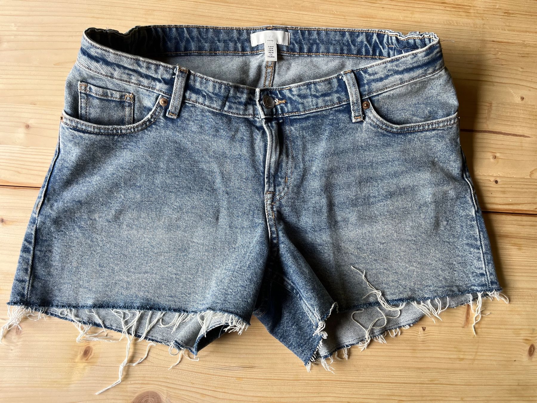 H&M Jeans: Schwangerschaftshosen Gr. M – Nuovo (secondo la descrizione) da Adelboden venduto da Jestil20 4