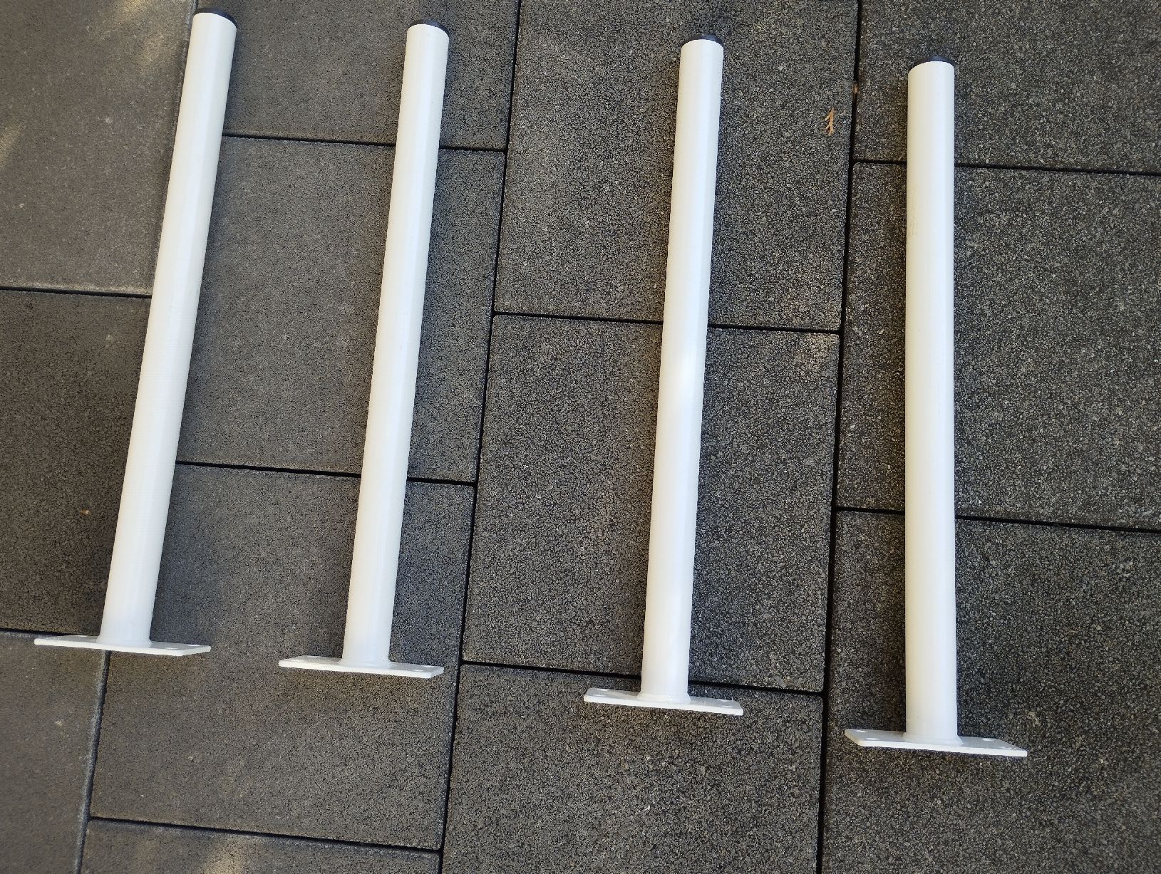 Sonstige Dekorationen & Accessoires: Metallbeine weiss ca. 45cm – Neu (gemäss Beschreibung) aus Ostermundigen von Dinge1 3
