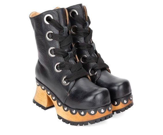 Scarpe da donna: John Fluevog – Nuovo e nell'imballaggio originale da Niederlenz venduto da Danicvet