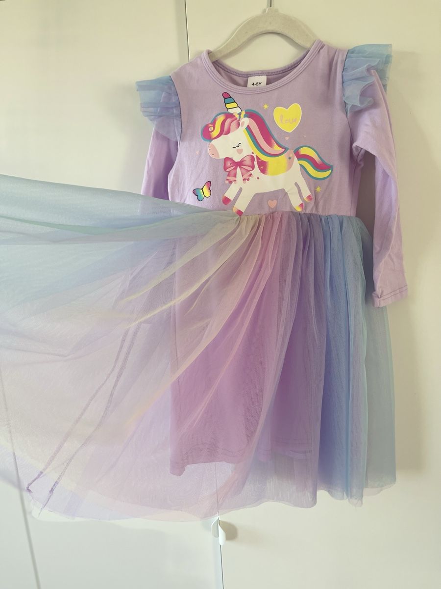 Vestiti & Gonne: Einhorn Kleid Tüll 104 Mädchen – Usato da Schlieren venduto da Keluwei 2