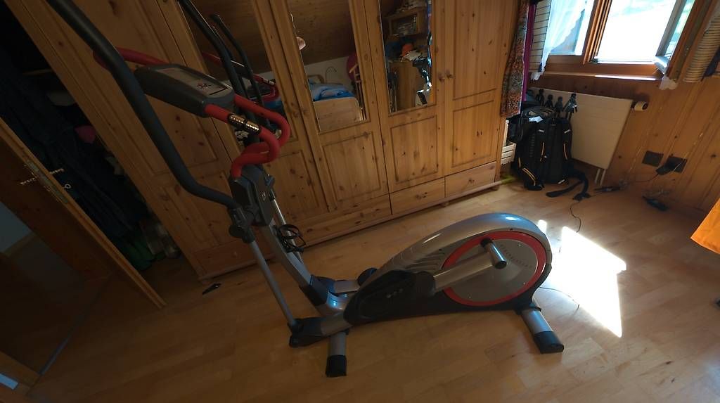 Hometrainer: Kettler Crosstrainer mit Pulsmesser – Gebraucht aus Gossau SG von Opelmatti 3