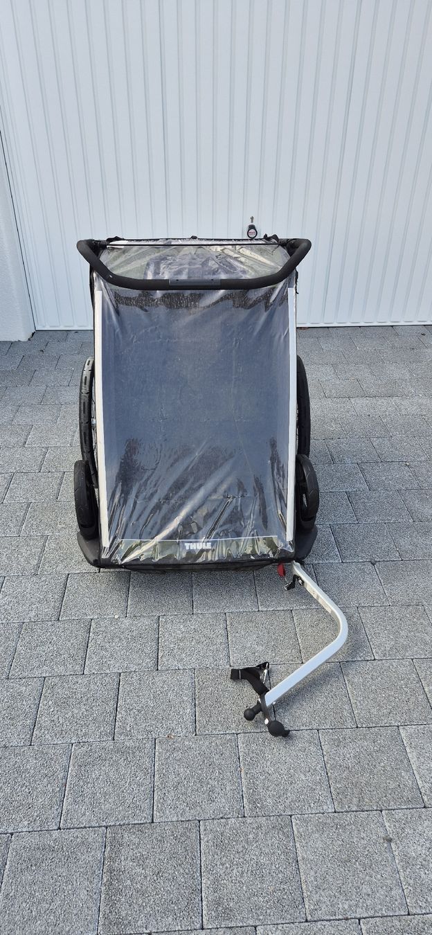 Thule Rimorchi: Thule Chariot CAB 2,  Kinderanhänger, 2-Plätzer – Usato da Safenwil venduto da DHIMH7